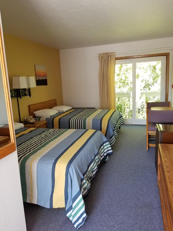 Square Rigger Lodge Jacksonport Экстерьер фото