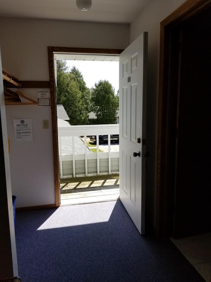 Square Rigger Lodge Jacksonport Экстерьер фото