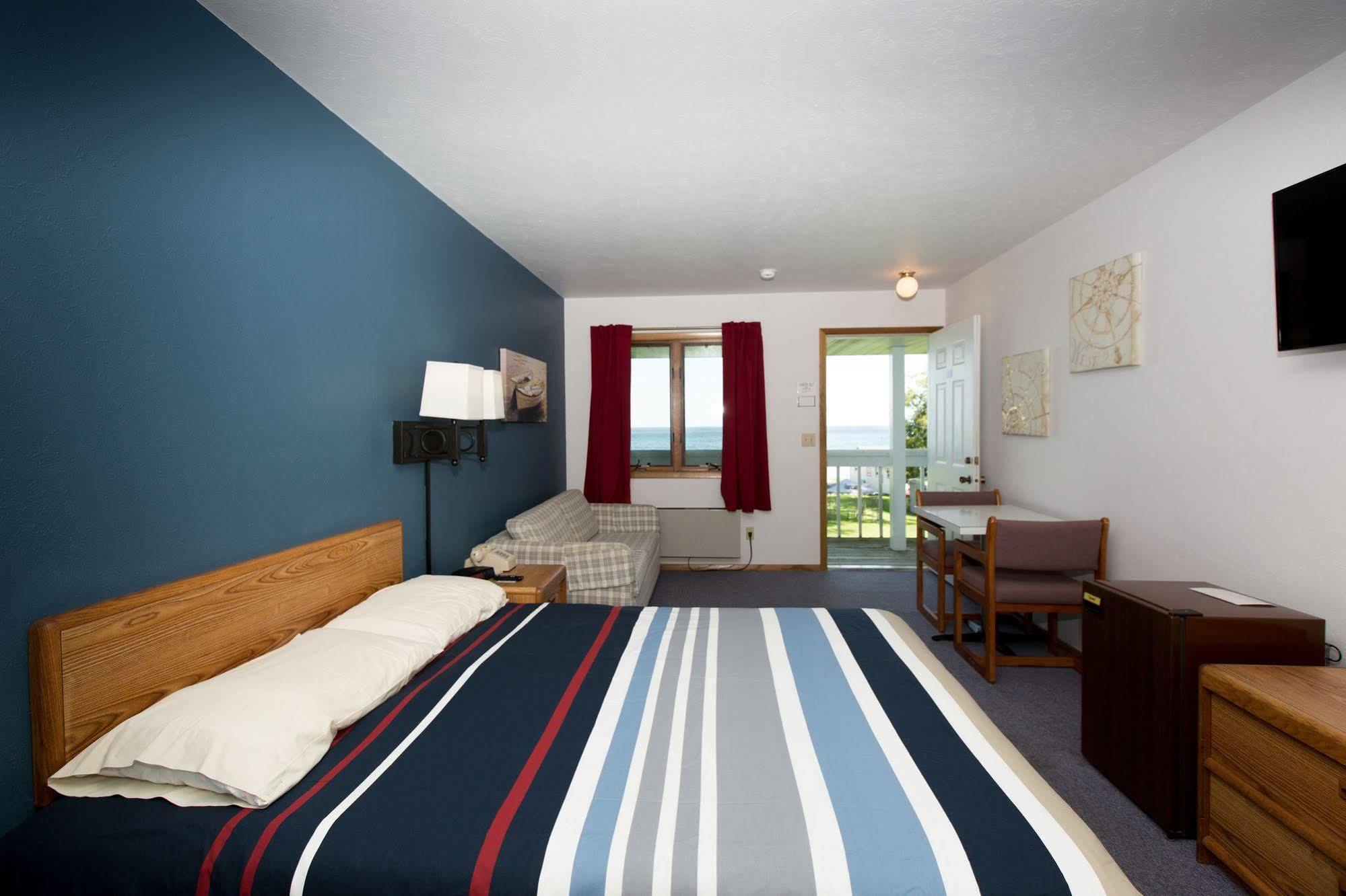 Square Rigger Lodge Jacksonport Экстерьер фото
